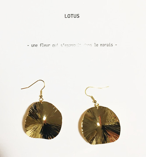 Lotus Mini Leaf Earring